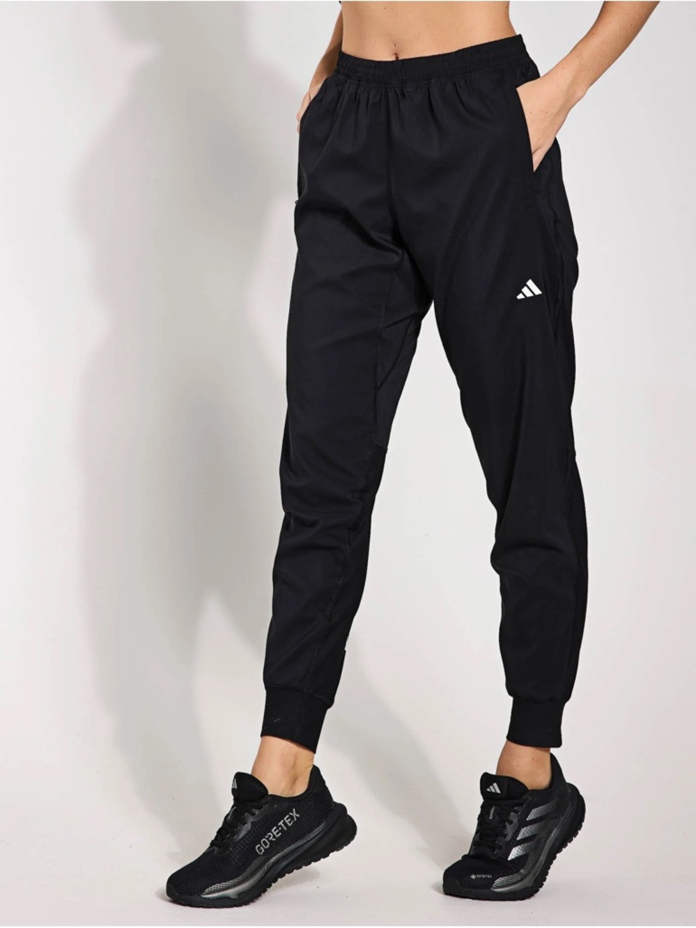 Adidas XS Women’s Sweatpants